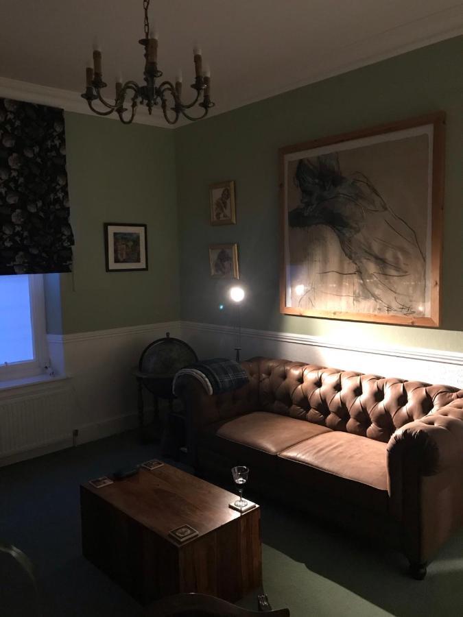 Crescent Bank Apartment